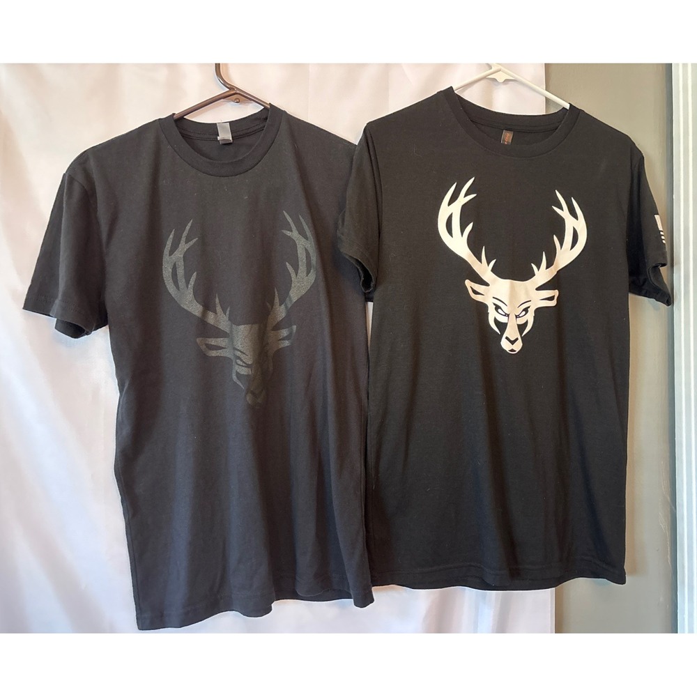 2 Bucked Up T Shirts Mens S Black Graphic Logo & white LogoAmerican Flag Sleeve